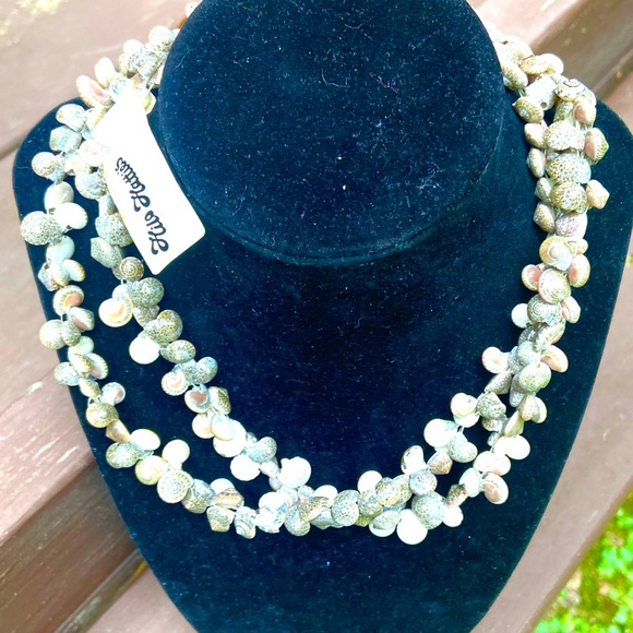 Lot of (3) Vintage Hilo Hatties Shell Necklaces Hawaiian Beach Coastal Jewelry - Picture 2 of 9